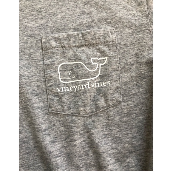 Vineyard vines comfy sweatshirt!!! - Picture 4 of 4